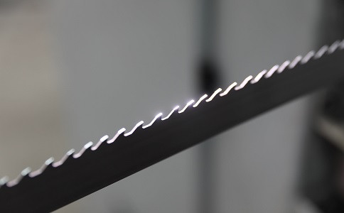 阜新双金属带锯条产生切削噪音的原因具体有哪些？